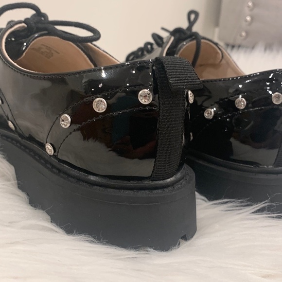 ZARA Patent Leather Chunky Heel Studded Oxford Shoes - Picture 7 of 15